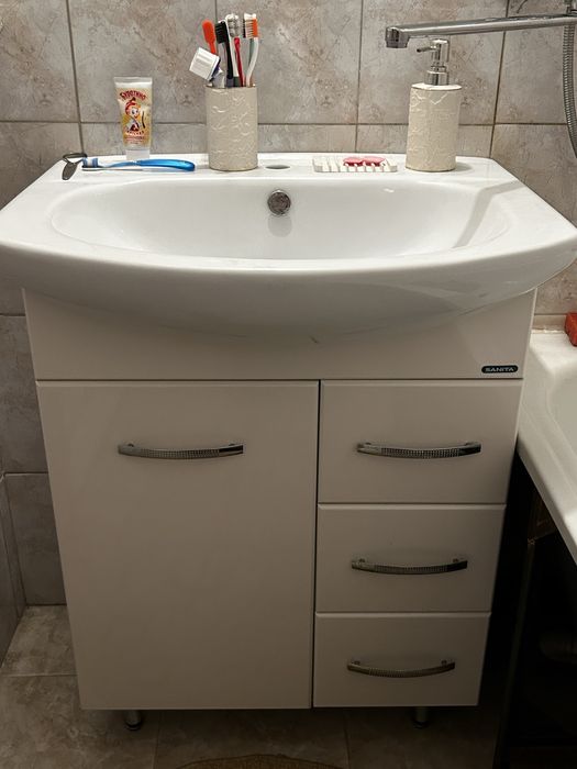 Комод для ванной.