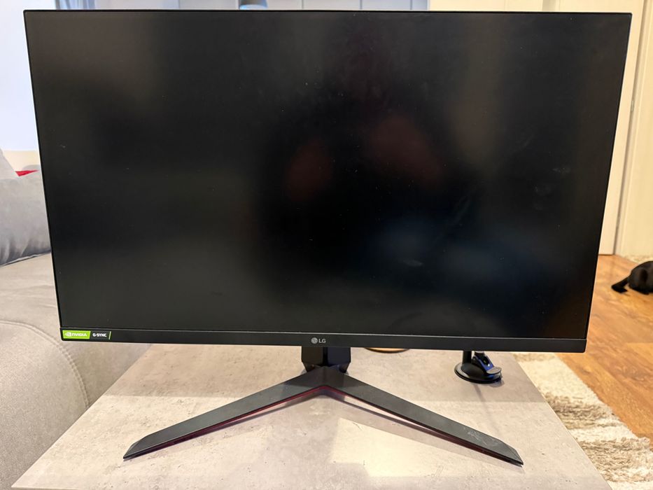 Монитор LG 27GN650-B, 27" (68.58 cm) IPS
панел, DisplayPort, HDMI