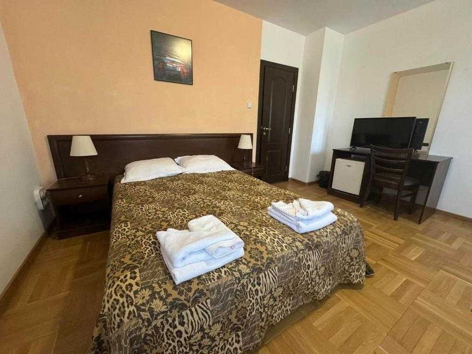 Вила Рила Боровец с горещ басейн, джакузи и сауна от BookVillaBG