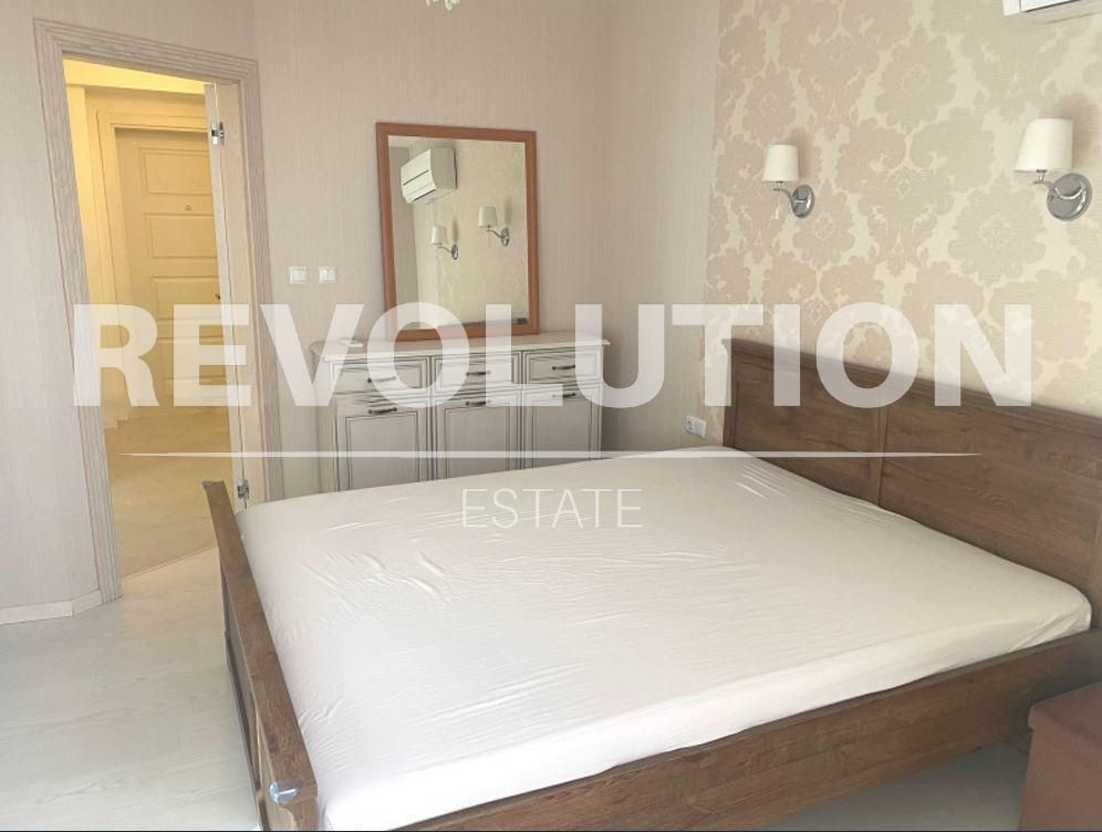 Дава се под наем Двустаен апартамент в Варна, Бриз - 87 кв.м за 650 € - Снимка #4