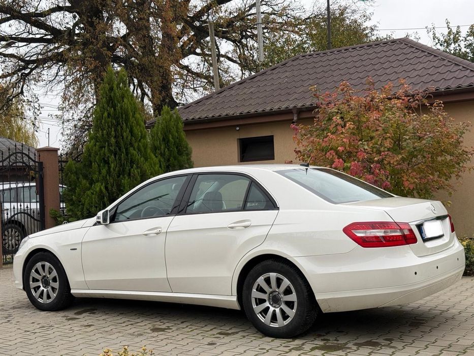 Mercedes E Class 2.2 diesel 2010, Cutie automata, Proprietar de 10 ani