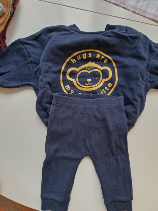 Комплект бебе ноеородено блуза +  долнище George 0-3