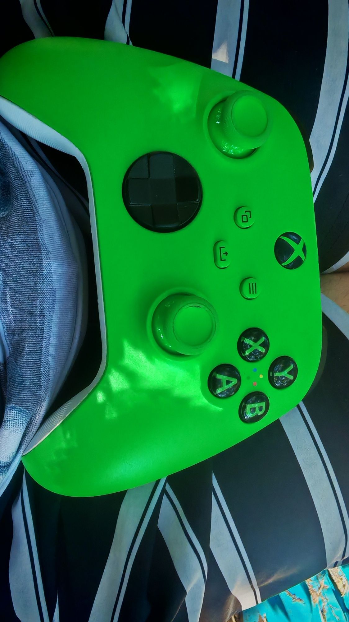 Xbox series S (употребяван/като нов)