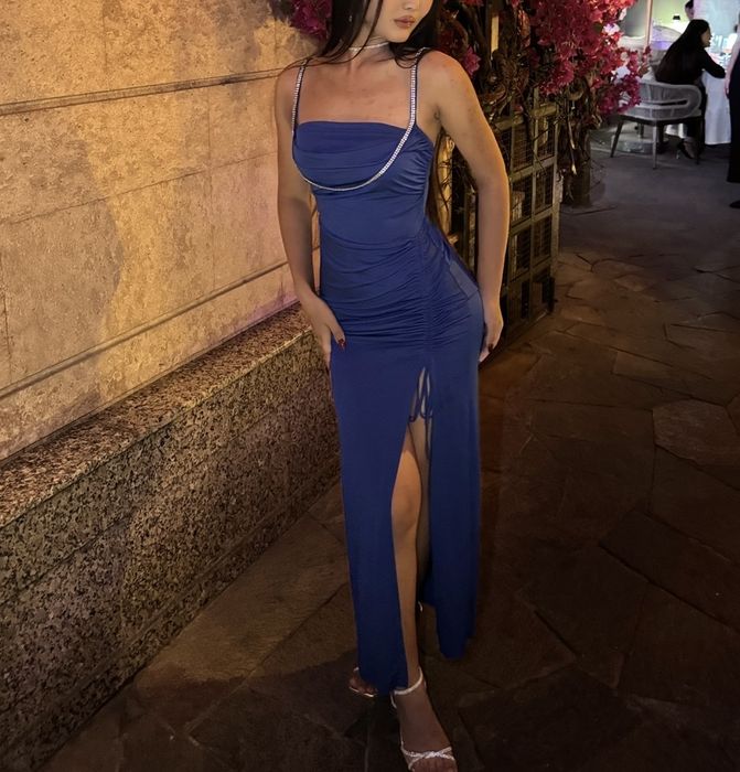 Продам платье,надевала 1раз.