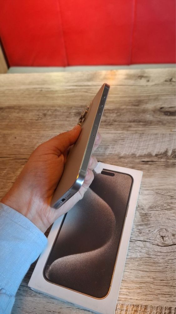 Iphone 15 pro max srochna