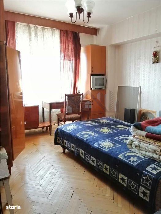Apartament 4 camere Gara - Silvestru