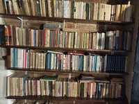 Colecție de 75 de cărți vechi de drept