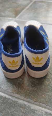 Adidas, оригинални детски кецове (маратонки)