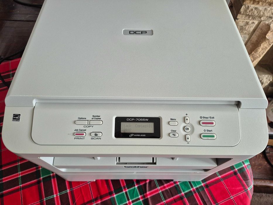 Лазерен принтер/копир/скенер Brother DCP -7055w