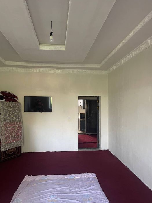 Uy #Sotiladi ozimmiki. 5.3 sotix. 3 ta xona + hol + oshxona.