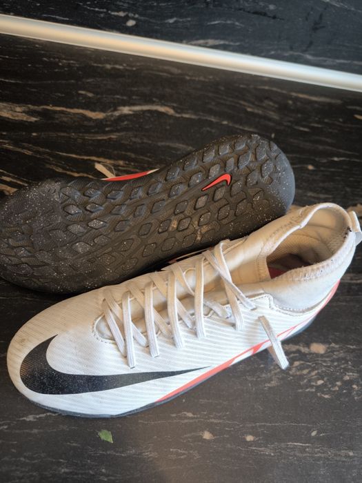 Стоножки за игра Nike N 37.5