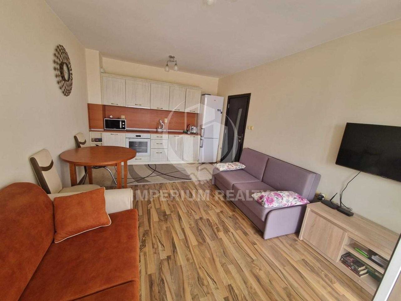 Продава се Двустаен апартамент в с. Равда, Област Бургас - 56 кв.м за 1375 €/кв.м - Снимка #1