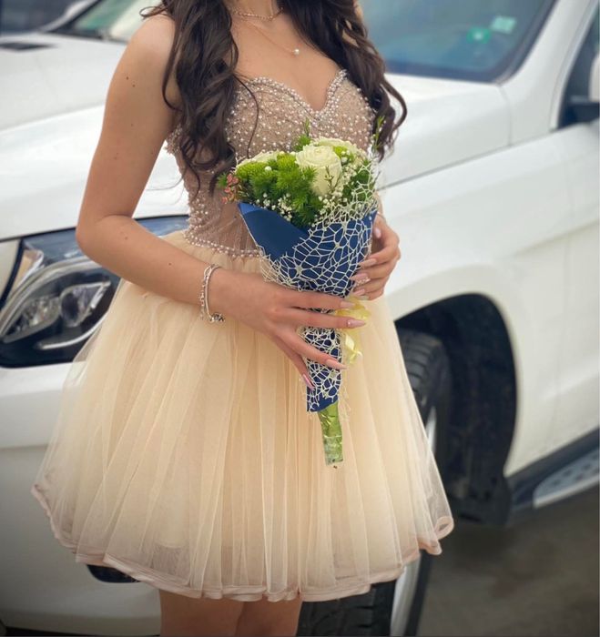 Бална рокля правена по поръчка