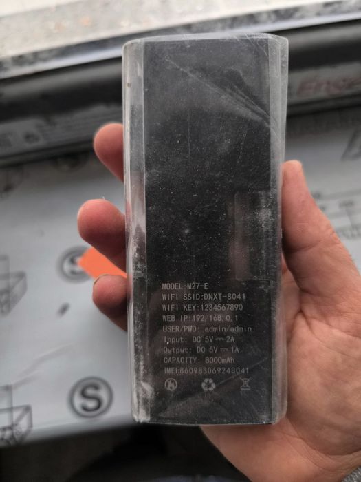 Wifi choʻntak va pover bank