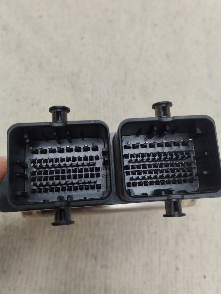 Продам эбу двигателя ЗМЗ-409