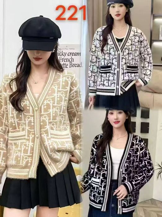 Ayollar kiyimi, aksessuarlar