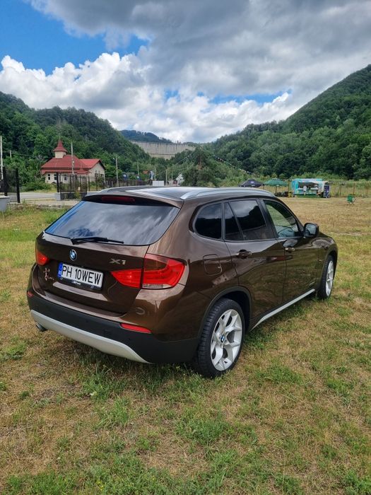 Vând BMW  X1  diesel Automat 4x4