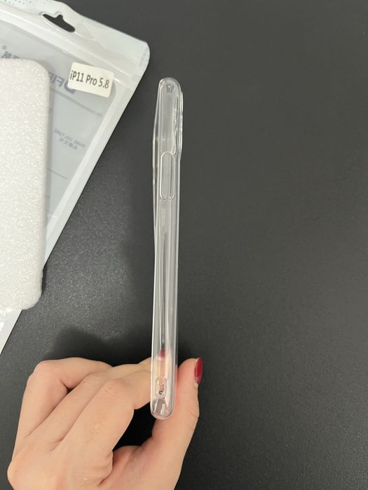 Husă nouă, transparentă pentru iPhone 11 Pro