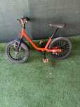 Piese Bicicleta Btwin cu roti pe 14 inchi