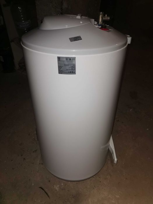 Теси 80л вертикален бойлер