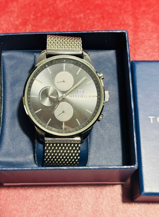 Ceas barbatesc Tommy Hilfiger 1791484 Chase, 44mm, 5ATM, Argintiu