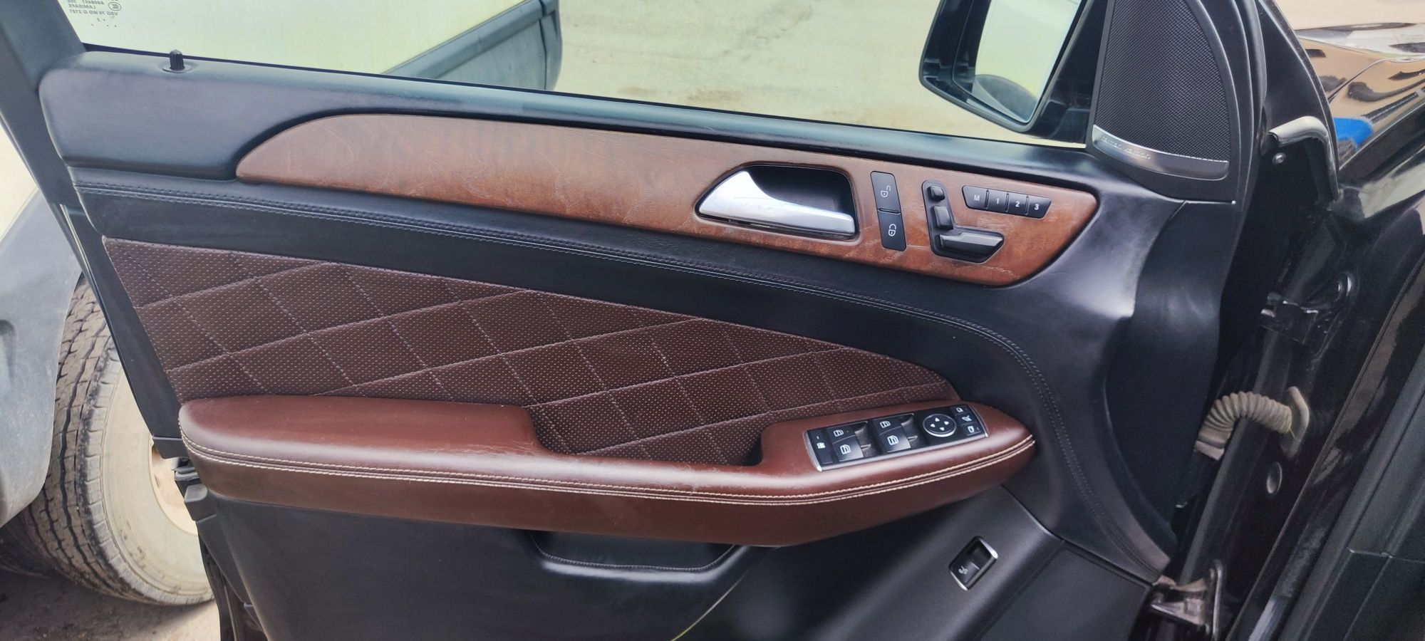 Mercedes Benz ML350