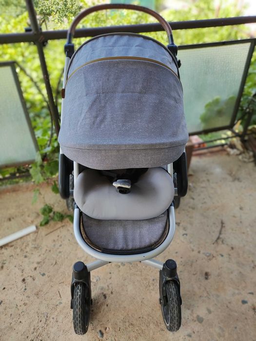 Maxi Cosi Nova 4