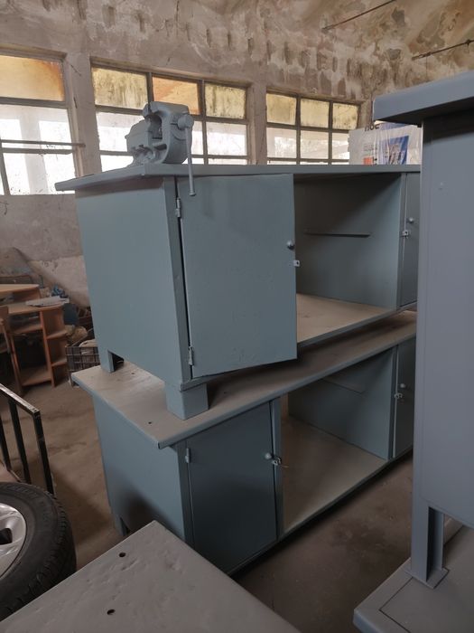 тезгях маса, метална