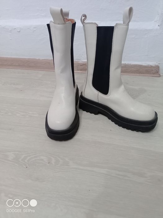 Продам новые женские обувь