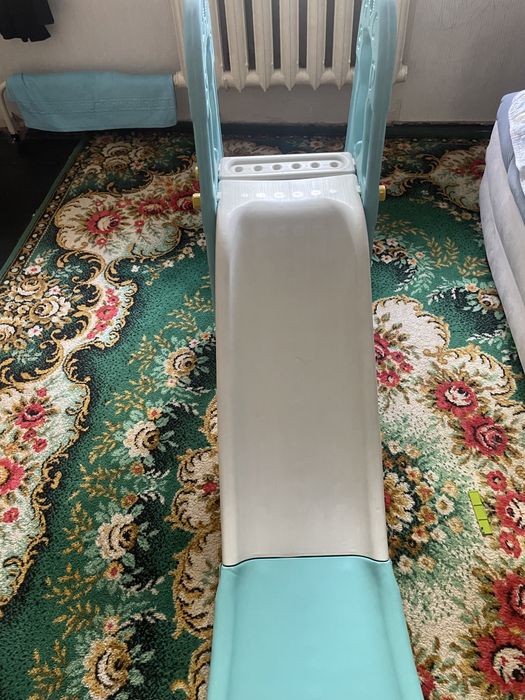 Продам детскую горку за 5000 тг.