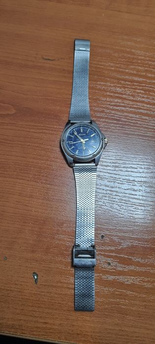 Продавам стари часовника Pulsar