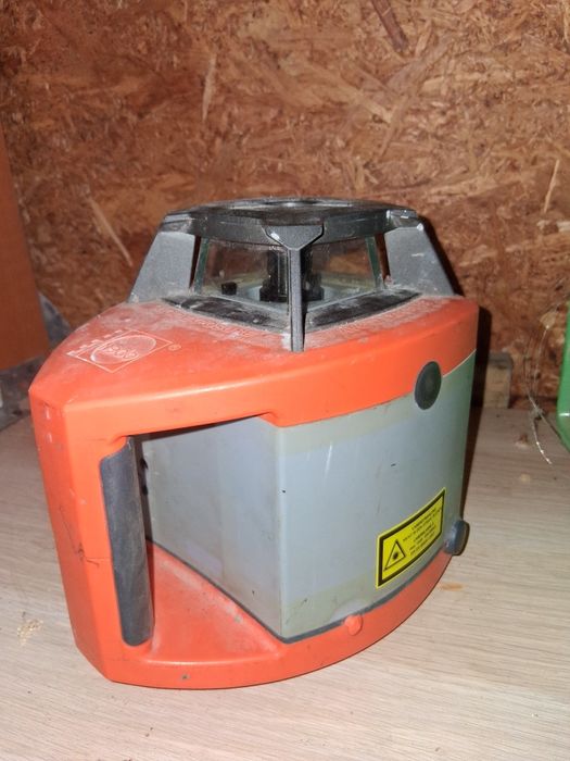 Vând,circular hilti,laser nedo,folosite 2 luni in constructii