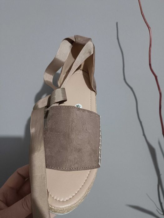 Sandale de damă cu șiret/ fundă