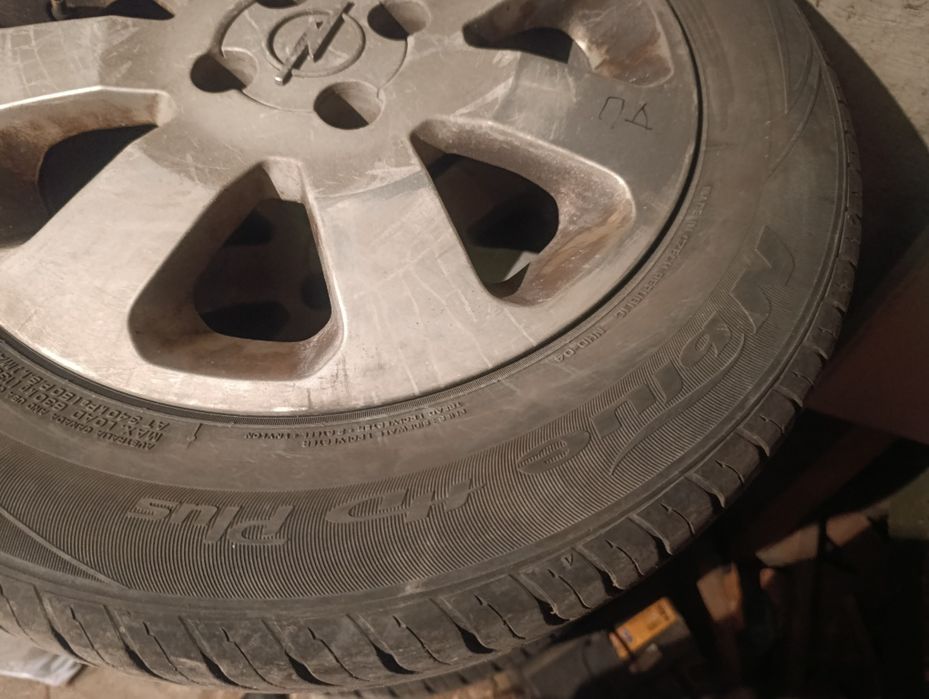Джанти с гуми за Опел 4х100