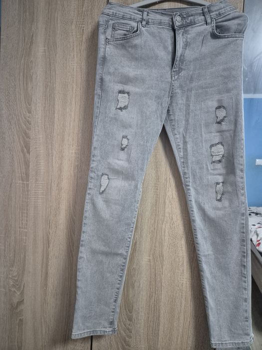Blugi baieti skinny model cu rupturi 158 164 cm 13 14 ani