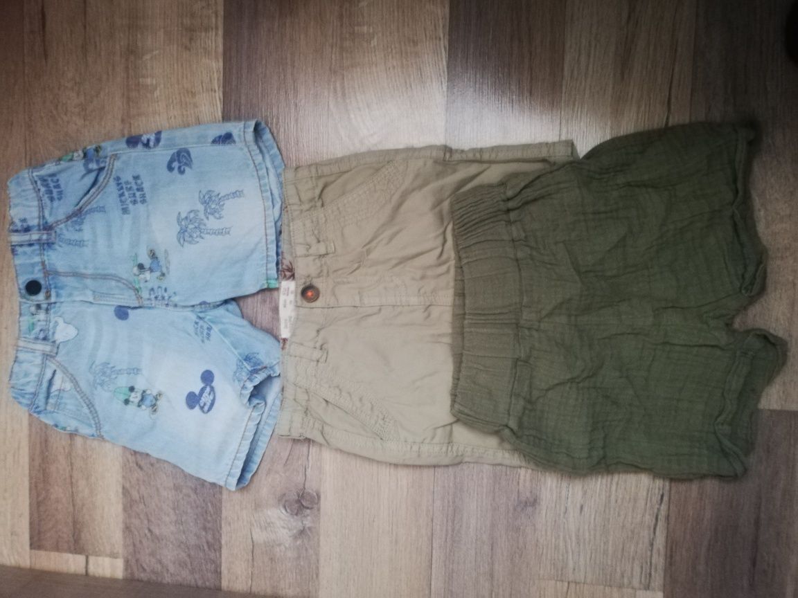 Lot pantaloni scurți Zara+Alevia mărimea 80-86