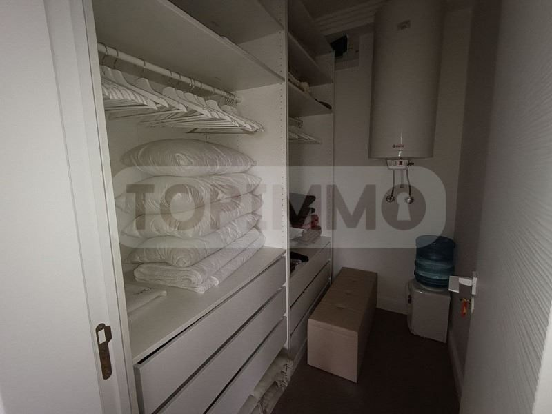Продава се Тристаен апартамент в к.к. Златни пясъци - 160 кв.м за 2000 €/кв.м - Снимка #9