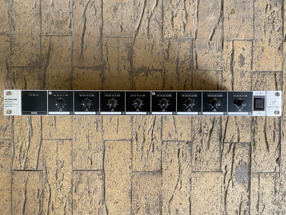 Ultralink DS2800 Splitter