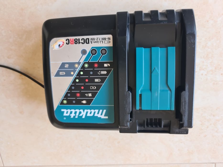 Makita DC 18 RC - incarcator rapid