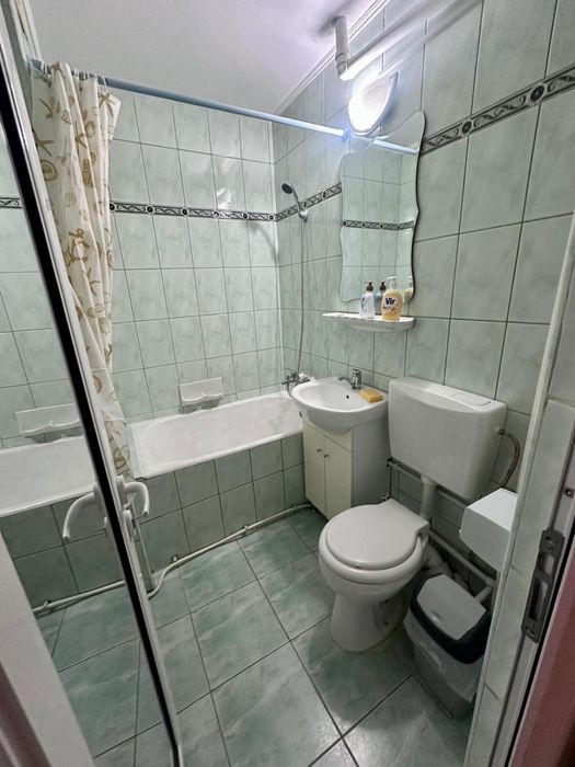 Inchiriez apartament 2 camera zona viziru 1