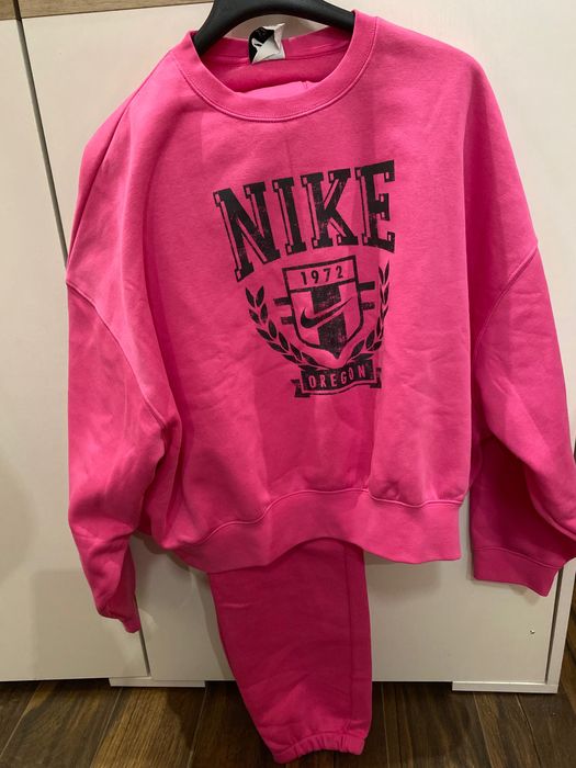Нов оригинален юношески комплект анцунг Nike