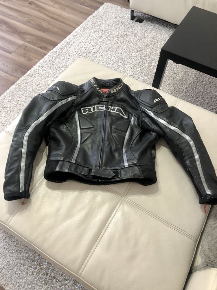 Costum piele moto richa, nu dainese sau alpinestars 52