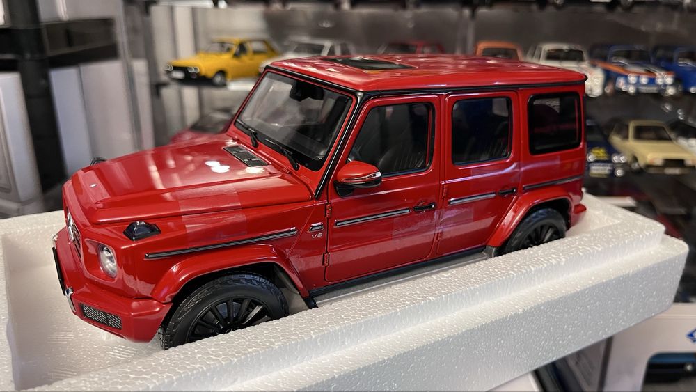 Mercedes-Benz G Class (2020) Minichamps