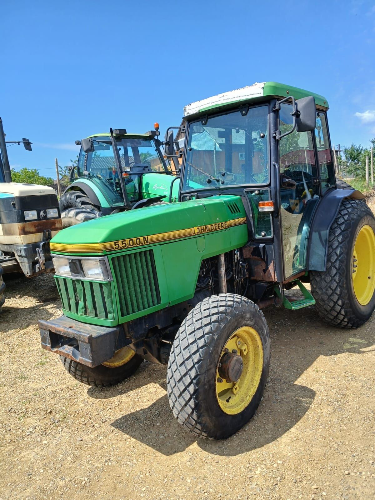 Tractor John Deere 5500N
