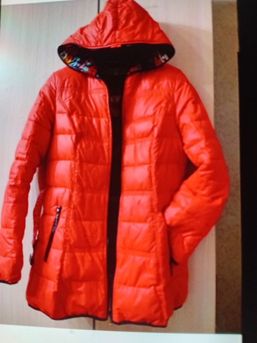 Куртка женская .Размер 48-50