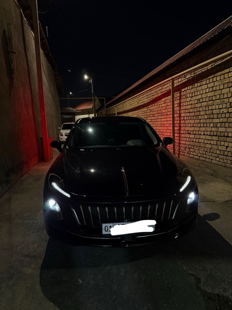 Hongqi eqm-5 500 km