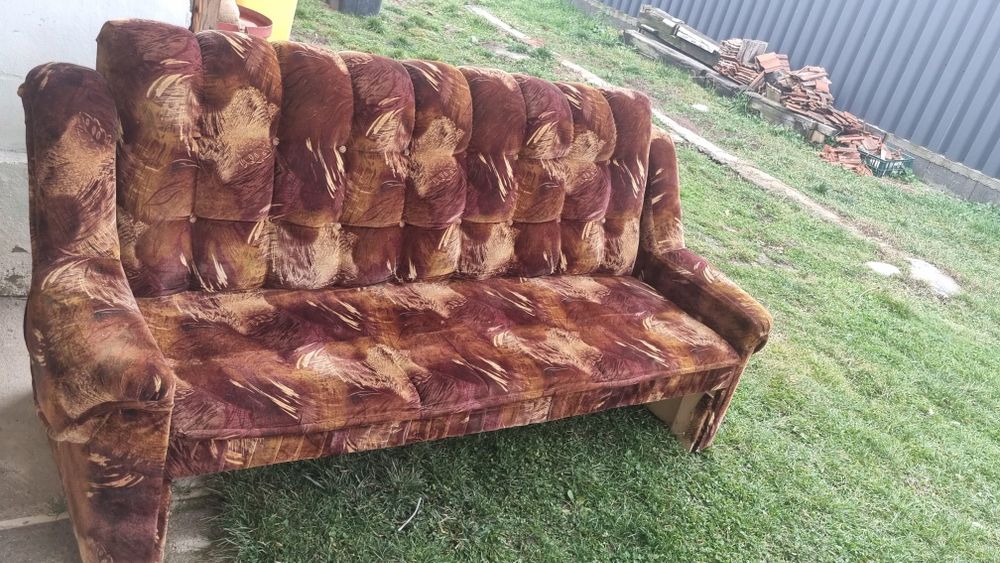 Vând canapea,extensibila