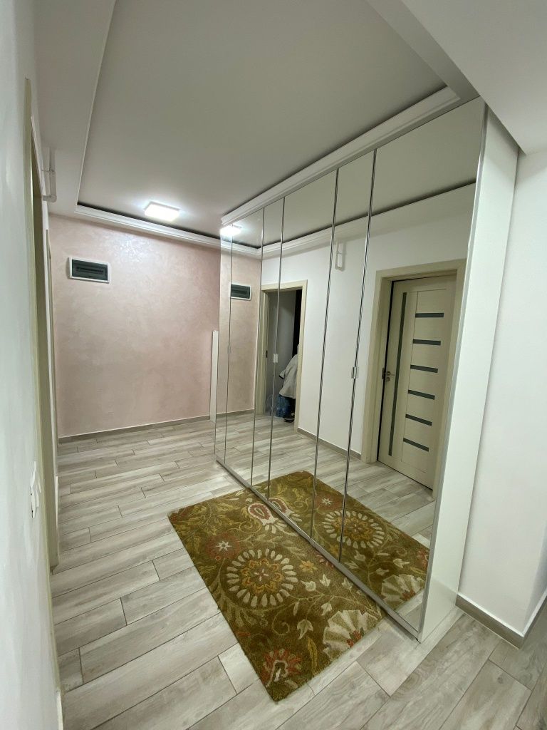 Închiriez apartament.2 camere str. Marului sector 3