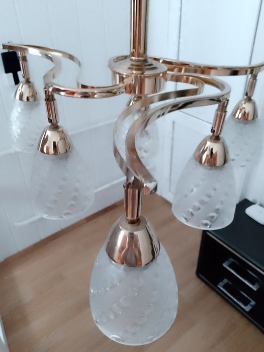 Люстра потолочная