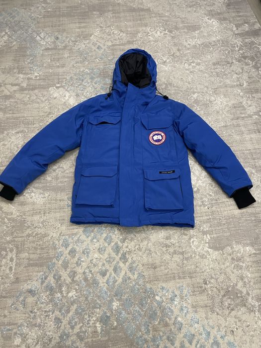Canada Goose Expedition S — зимний пуховик